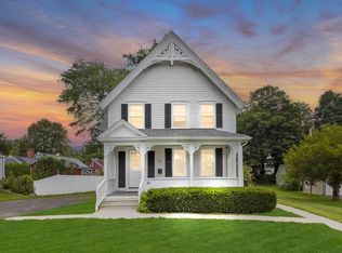 91 N Main St, East Longmeadow, MA 01028
