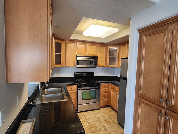 5th image of 5009 Los Morros Way Unit 15