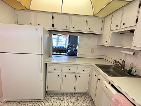 5th image of 7855 NW 5th Court #207