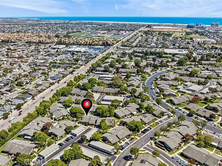 8933 Yolo Cir #1307A — Photo 60
