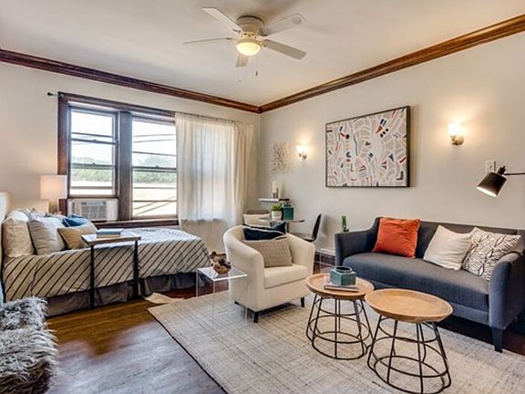 5th image of 1367 E 53rd St APT 203