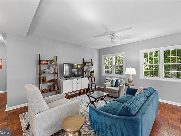 4th image of 3716 Gunston Rd