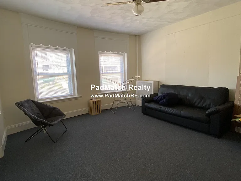 18 Mount Hood Rd #1 — Photo 1