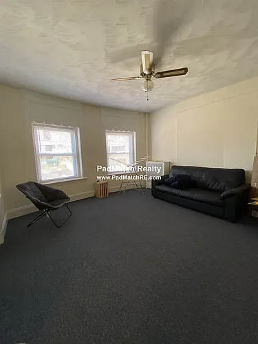 18 Mount Hood Rd #1 Photo 1