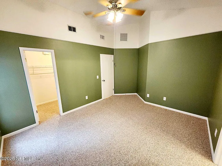 3910 Karissa Ann Pl E — Photo 14