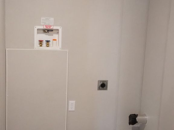 4th image of 101 Owens St #172