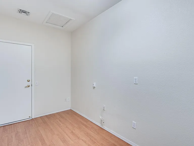15304 W Heritage Dr — Photo 23