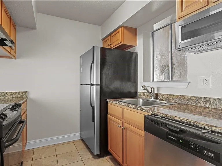 3805 Houma Blvd #A223 — Photo 6