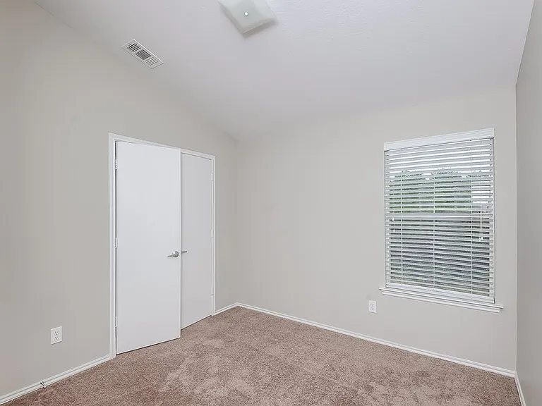 5832 Melanie Dr — Photo 14