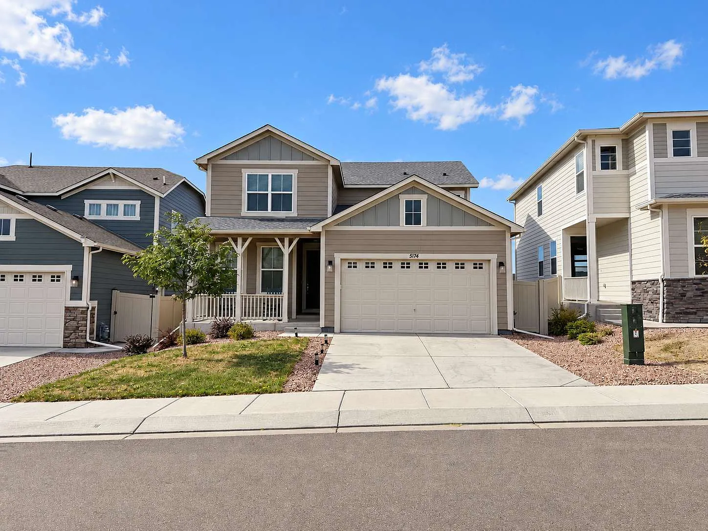 4 bed, 3.5 bath, 2136 sqft, $2,750 — Photo 2