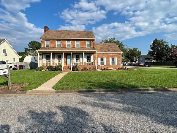 217 Gallenway Ter, Chesapeake, VA 23322