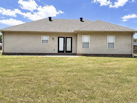 2nd image of 267 Creek View Dr