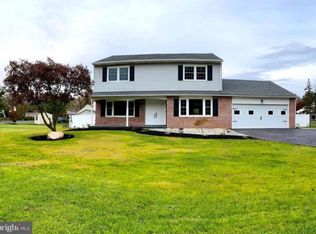 1742 Creek Rd, Hatfield, PA 19440