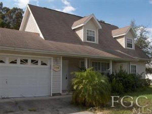 1st image of 18160 Phlox Dr