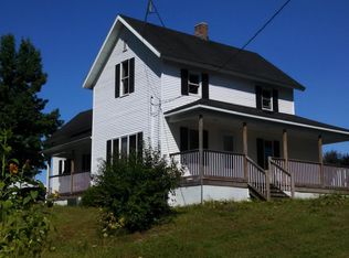 365 Kenowa Ave, Kent City, MI 49330