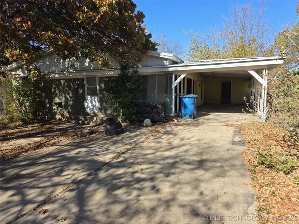 406 Boulder St, Pawnee, OK 74058
