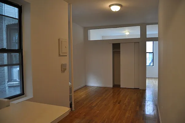 Rented by Sky Management | media 16