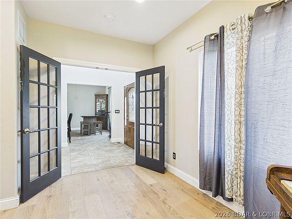 5th image of 296 Myetta Dr