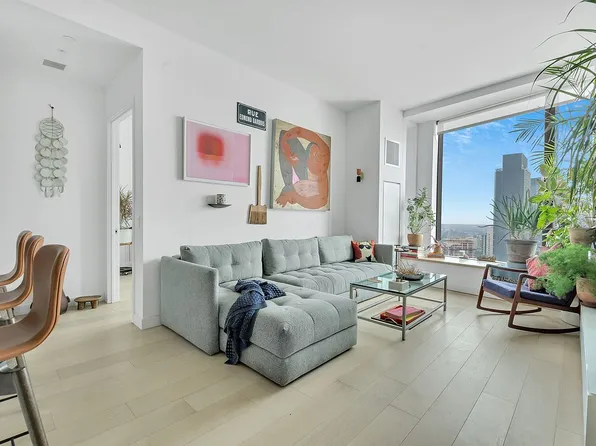 11 Hoyt St #36D, Brooklyn, NY 11201