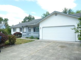 401 Bangert Pl, Enumclaw, WA 98022