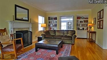 3rd image of 3193 Onaway Rd