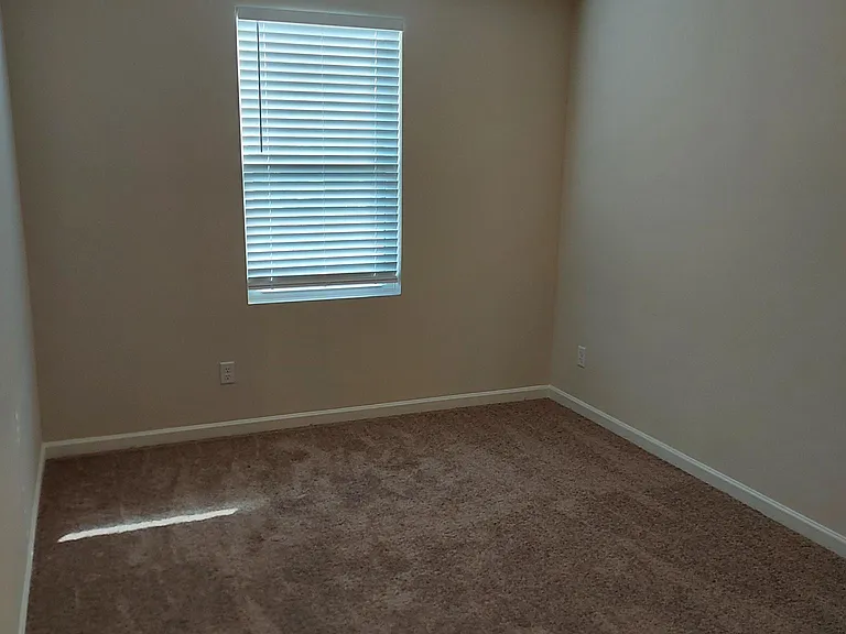 146 Fister Dr — Photo 21