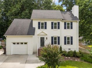 3401 Farm Lake St, Jamestown, NC 27282