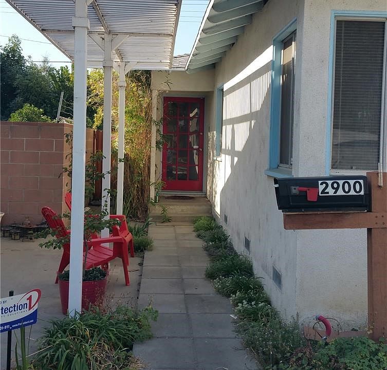 1st image of 2900 E 69th St