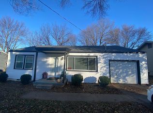 1626 S Weaver Ave, Springfield, MO 65807