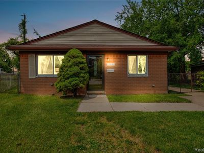 27048 Sally Ct, Taylor, MI, 48180