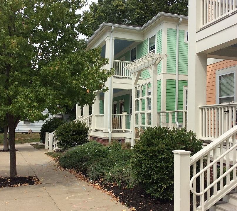 1st image of 421 E Hillside Dr #14