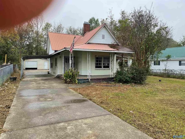 27 Hinsdale Ave, Gadsden, AL 35904