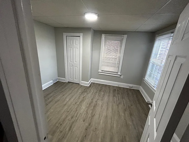 1616 Ferry St #2 — Photo 8