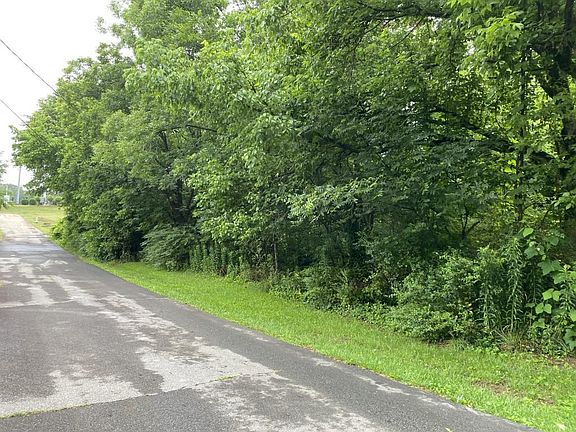 4th image of 25 Lanier Ave Lot 0