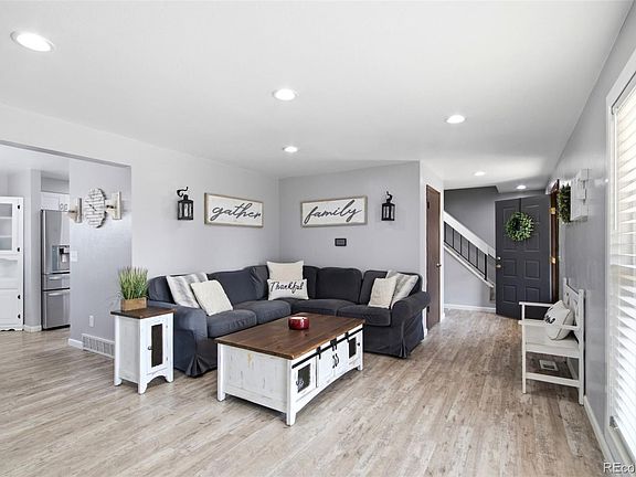3rd image of 7669 S Holland Way