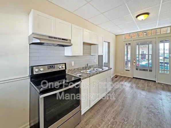110 N Broad St, Jersey Shore, PA 17740