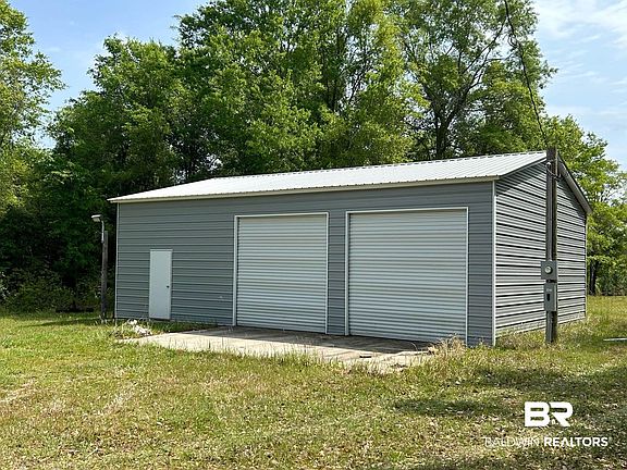 3rd image of 48250 Chastang Lake Rd