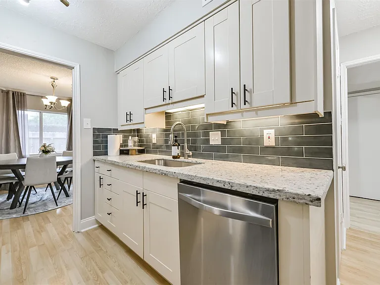 14111 Misty Meadow Ln — Photo 14