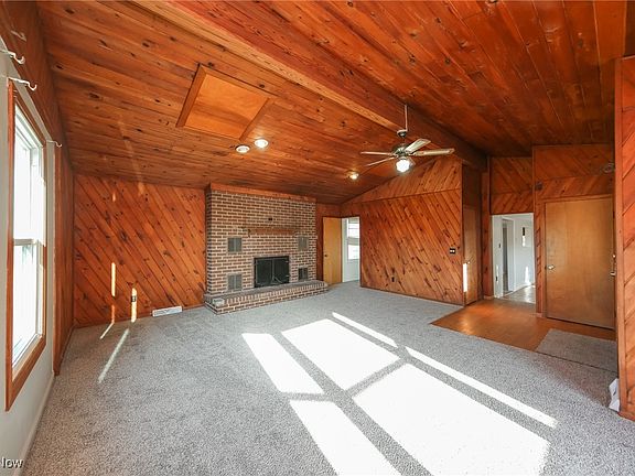3rd image of 2054 Medford Ave