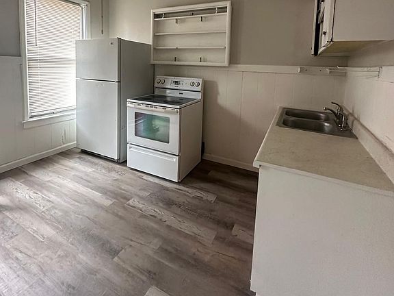 4th image of 4642 Farlin Ave #2F
