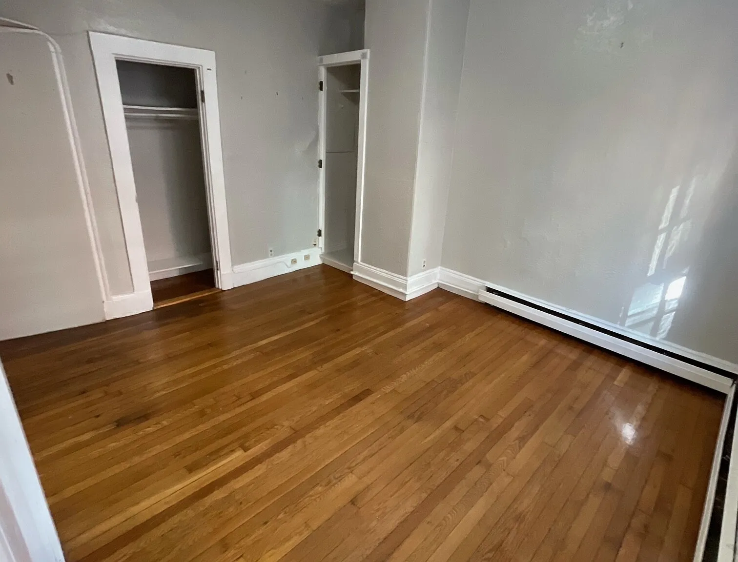 Studio, 350 sqft, $2,400 — Photo 2