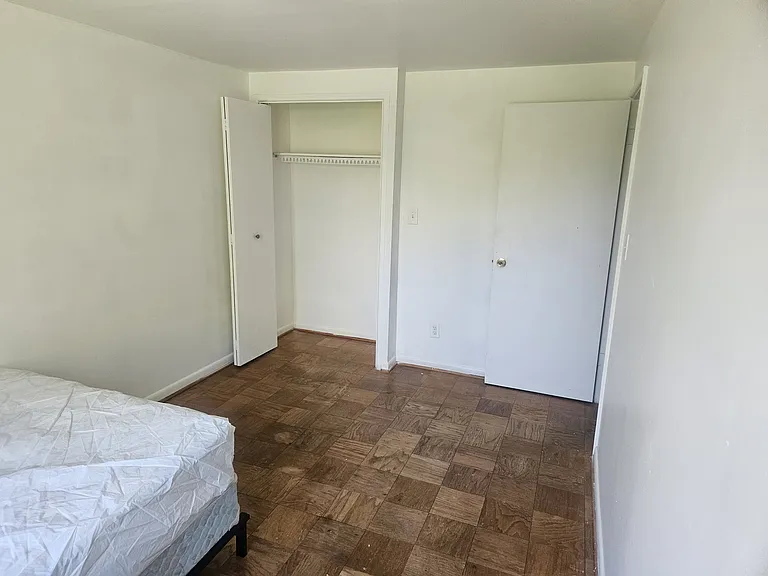 6021 Arizona Ave — Photo 5