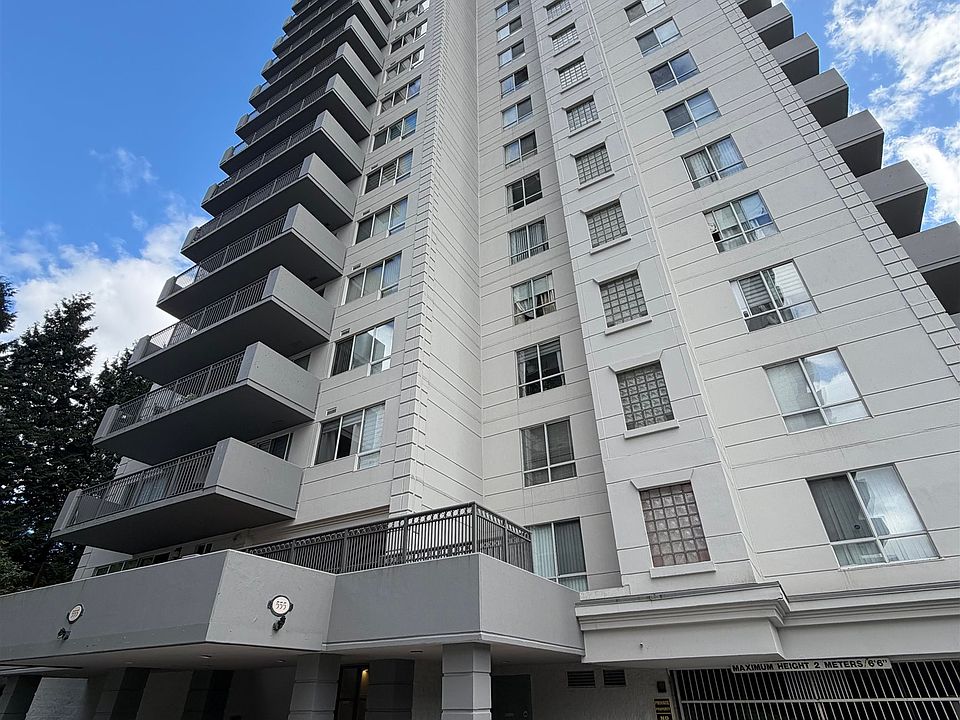 1st image of 555 Austin Ave #104