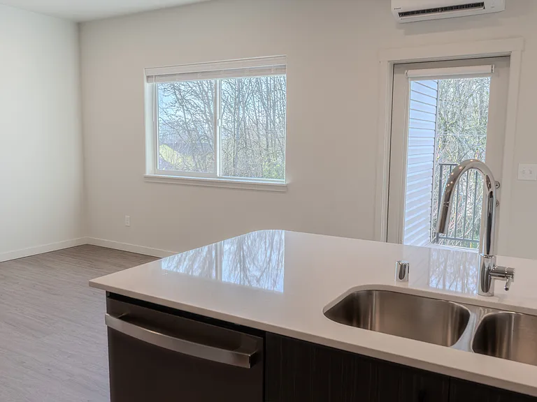 415 SW 20th Ave #2 — Photo 12
