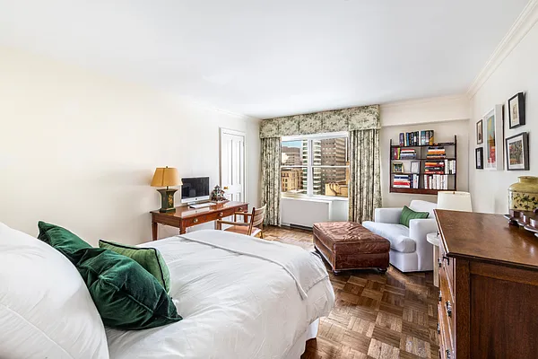 Sold by Brown Harris Stevens | media 6