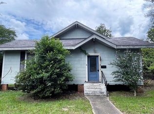 468 Ogden St, Jasper, TX 75951