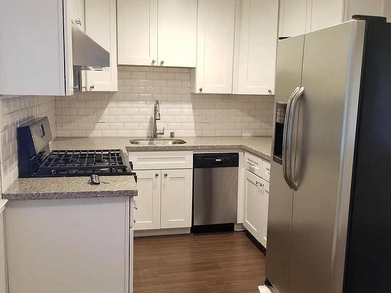 903 Tamarack Ln #C — Photo 2