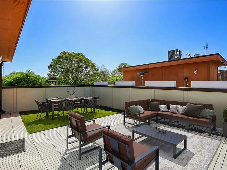 21 Skyline Way NE — Photo 47