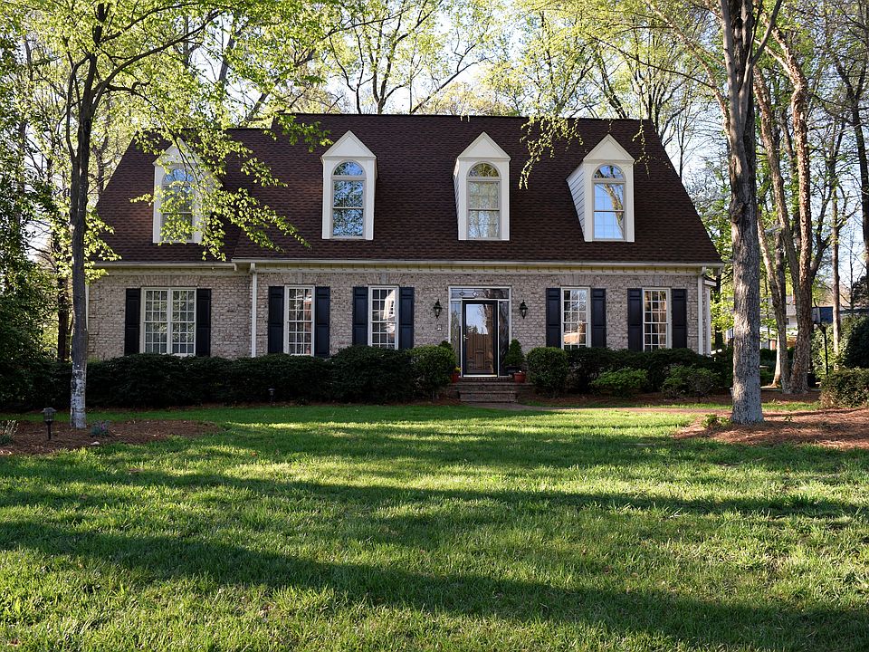 1st image of 2918 Crossfield Dr