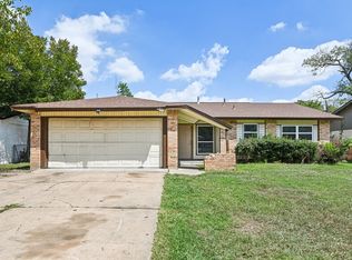 2822 Harvard St N, Irving, TX 75062
